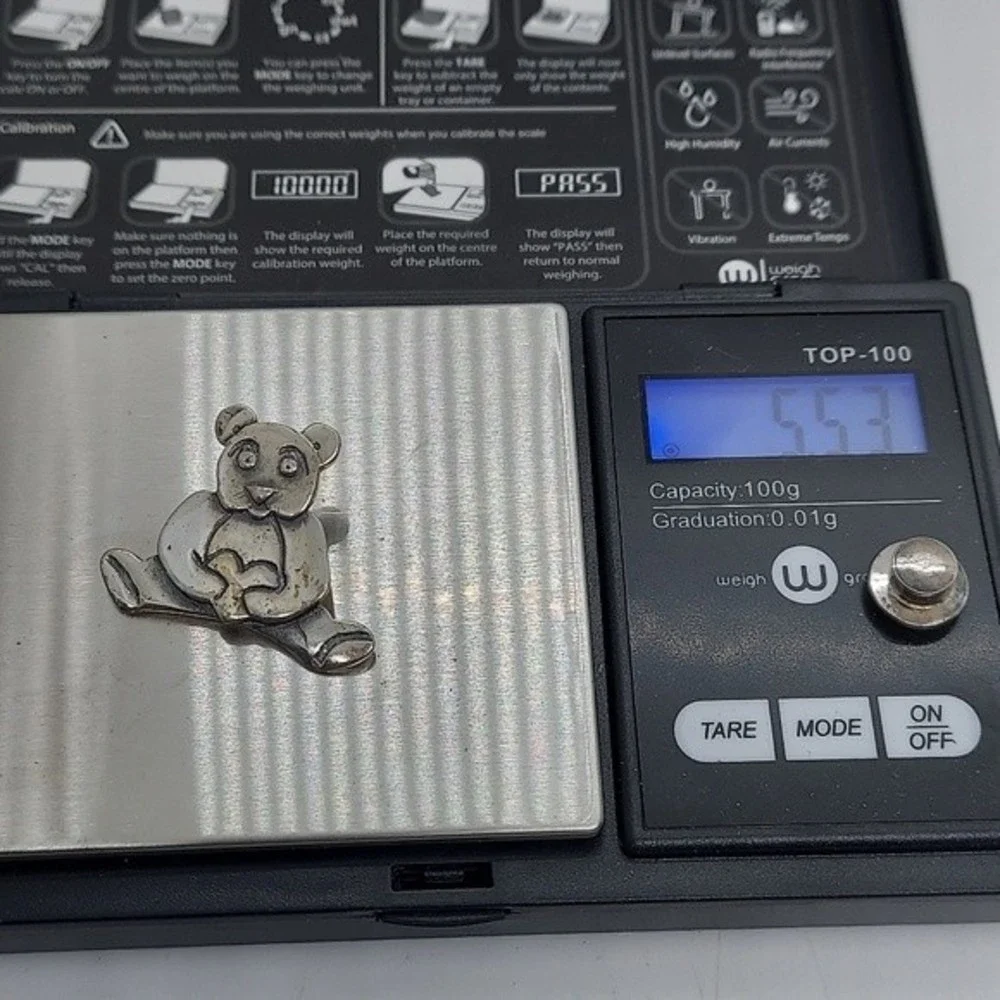 Sterling Silver Sitting Panda Bear Holding Heart‎ Pin Brooch